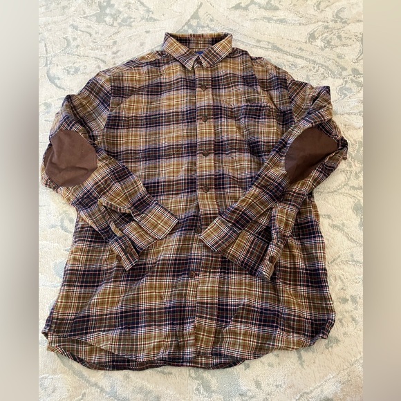Pendleton Button Up Medium Plaid - Picture 1 of 3